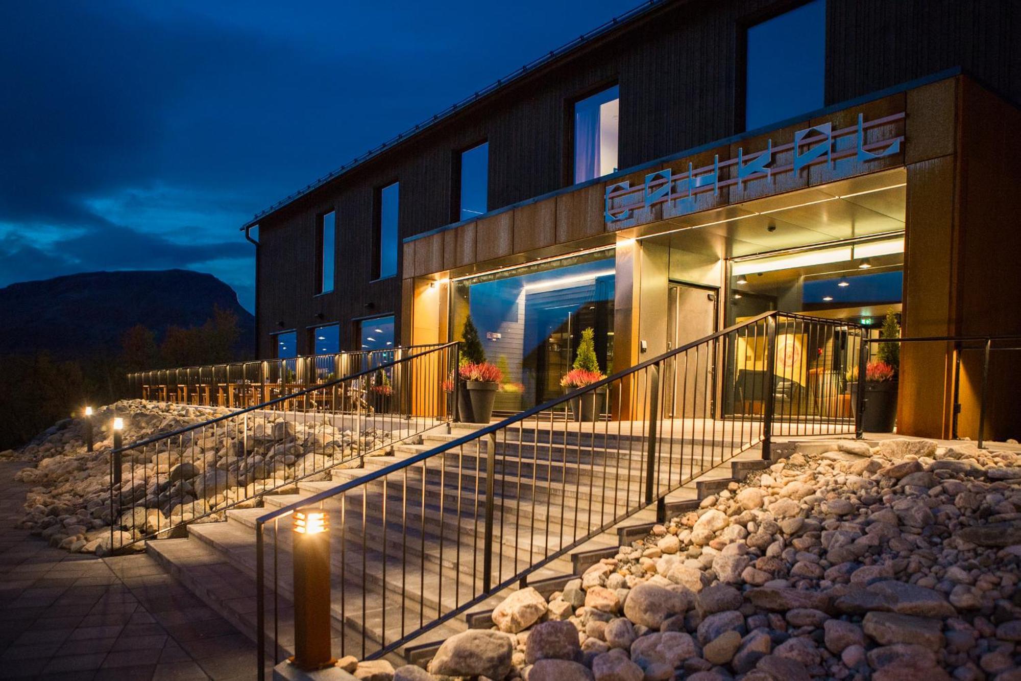 Cahkal Hotel Кильписъярви Экстерьер фото