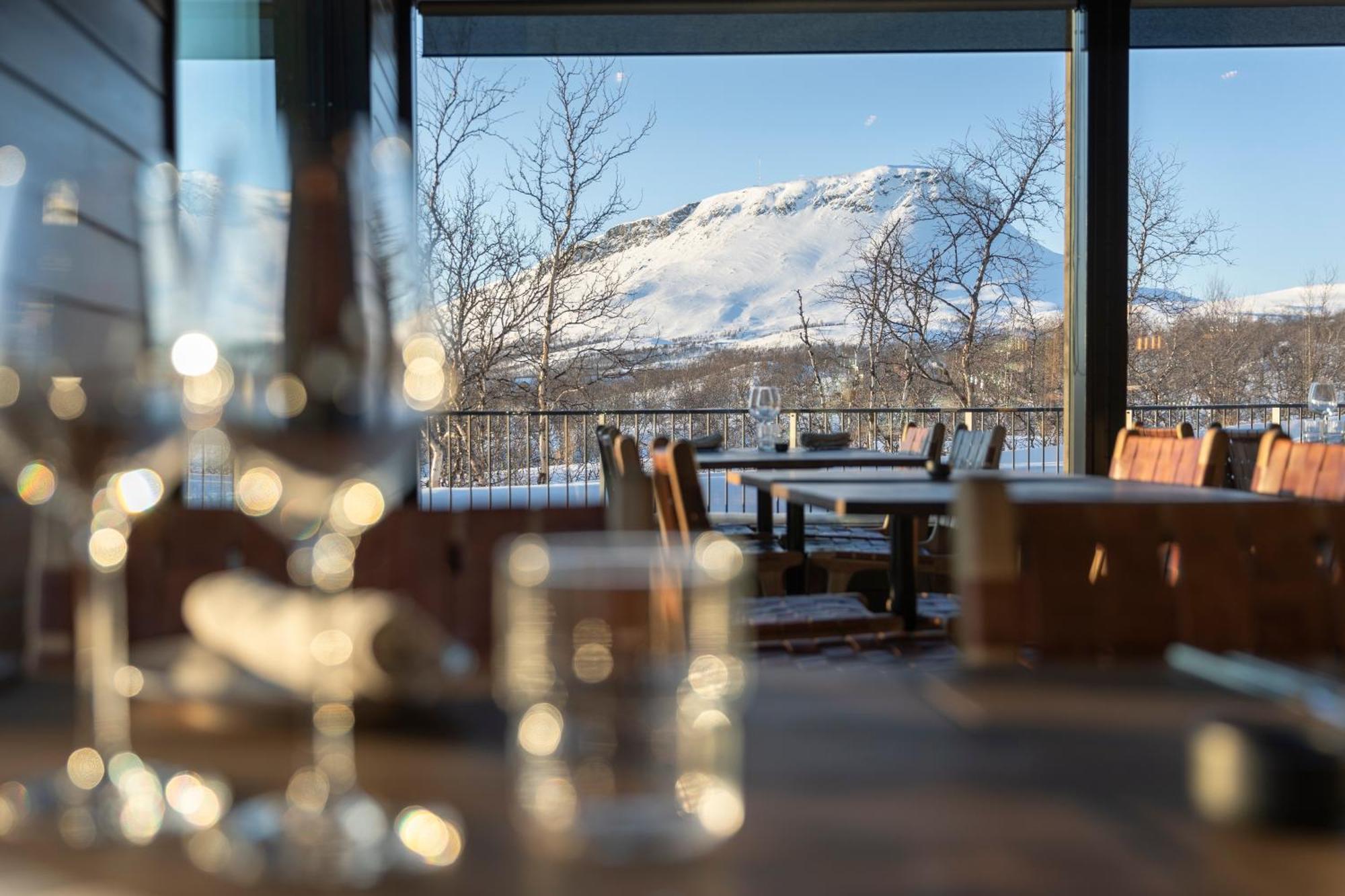 Cahkal Hotel Кильписъярви Экстерьер фото